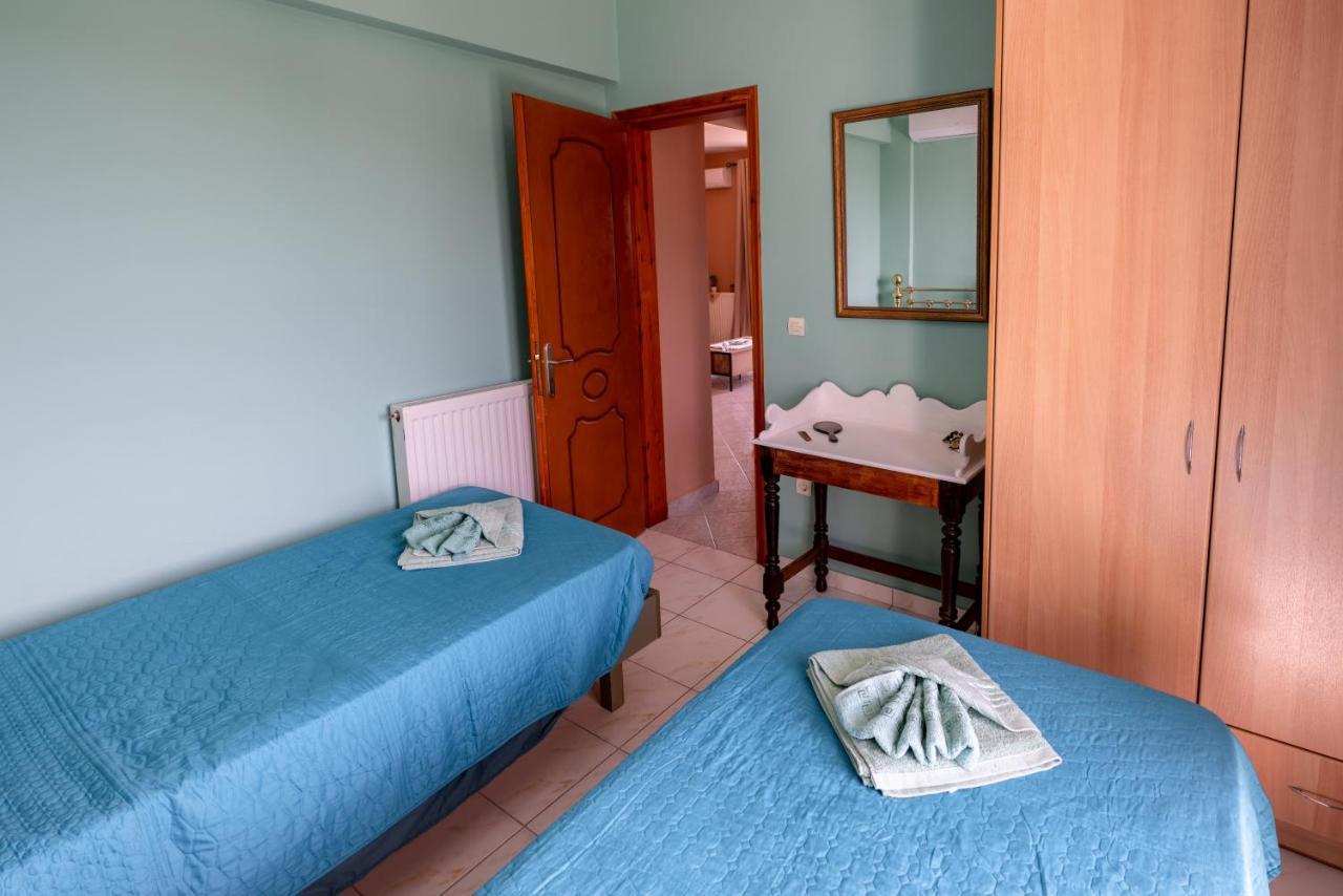 Apaggio Di Argostoli Apartments - Private Parking & Sea View Eksteriør billede