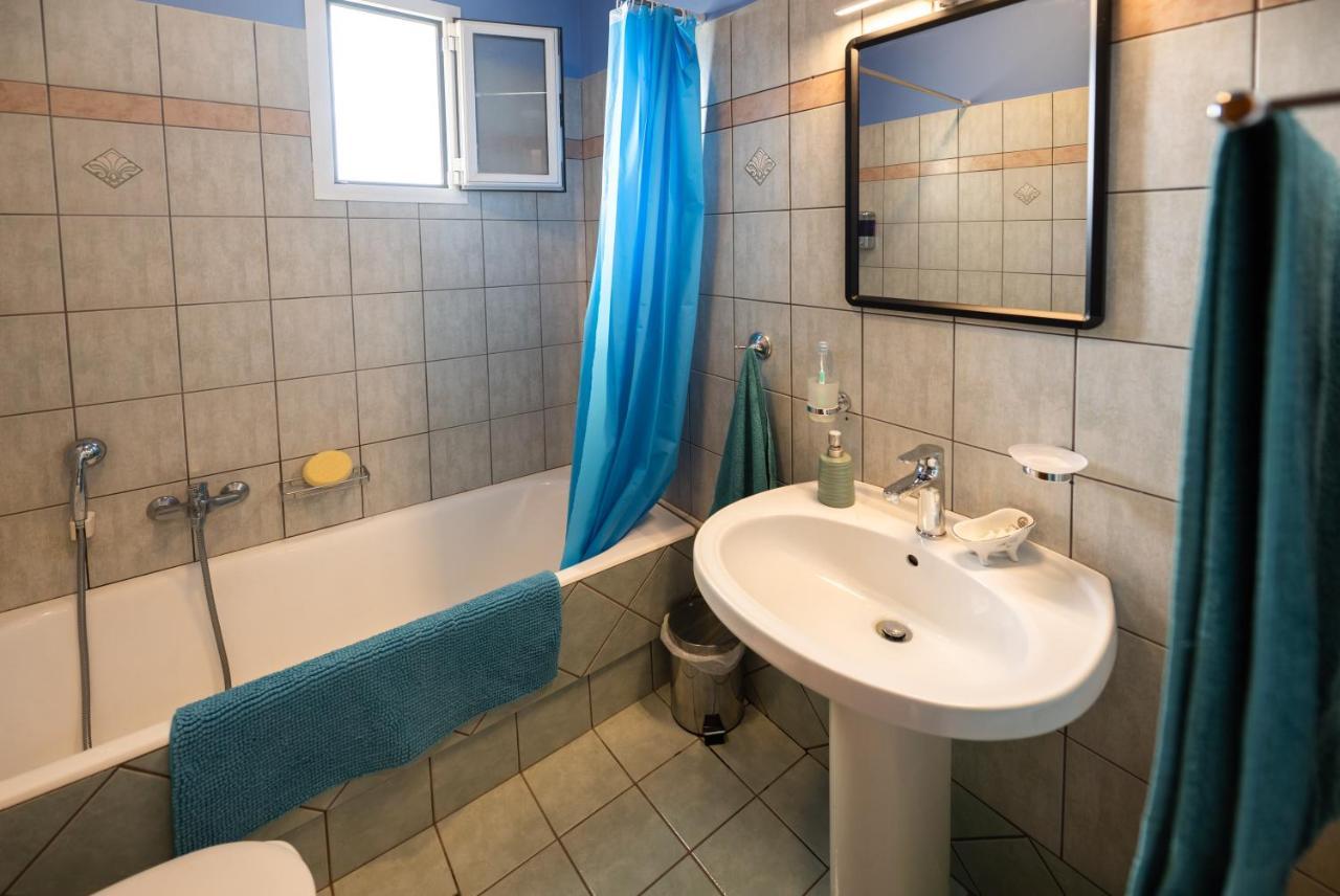 Apaggio Di Argostoli Apartments - Private Parking & Sea View Eksteriør billede