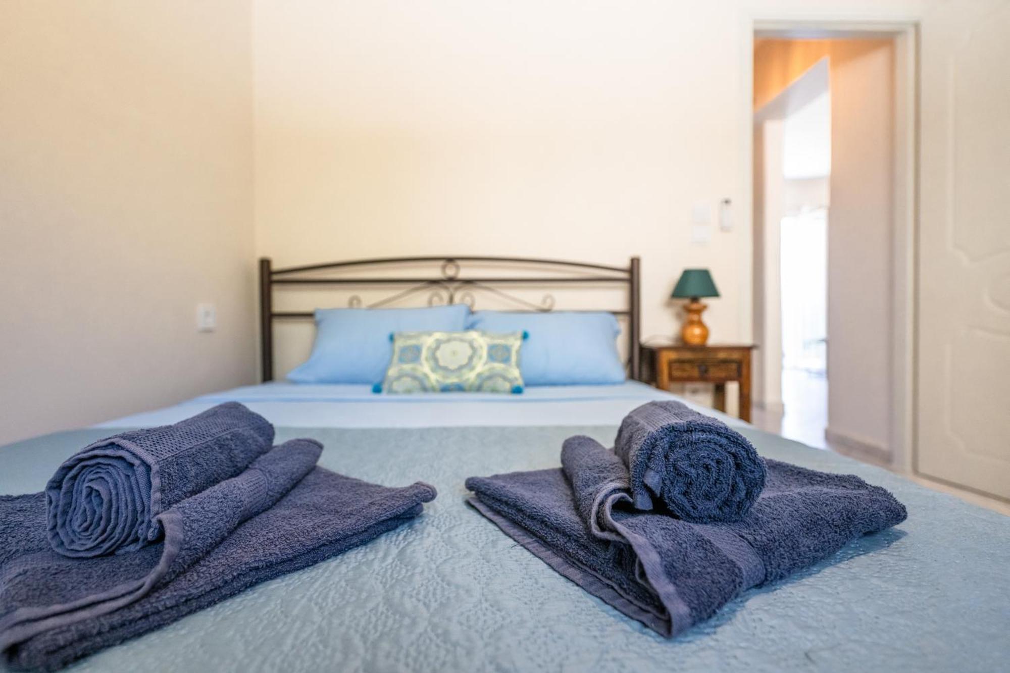 Apaggio Di Argostoli Apartments - Private Parking & Sea View Eksteriør billede