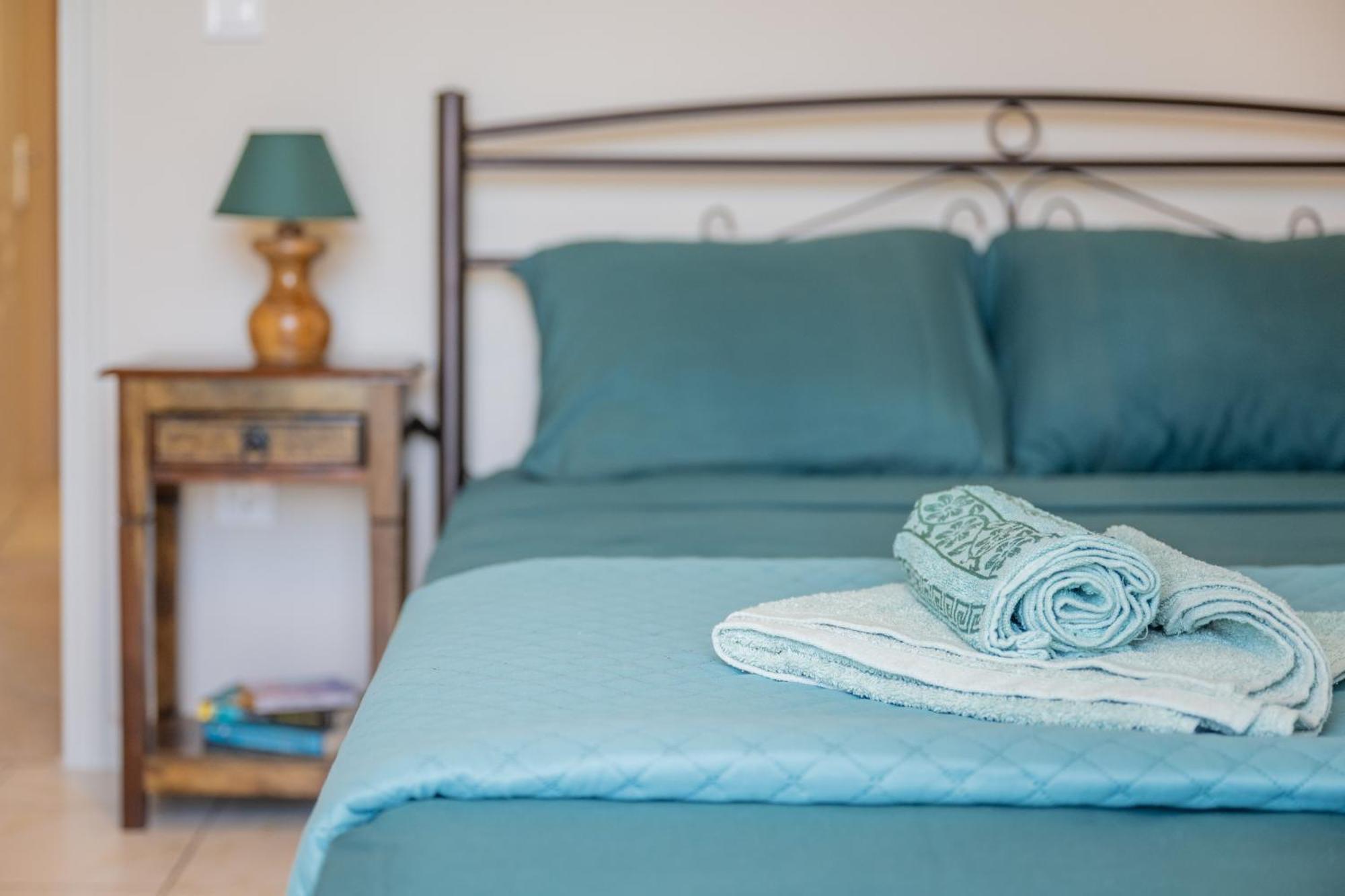 Apaggio Di Argostoli Apartments - Private Parking & Sea View Eksteriør billede