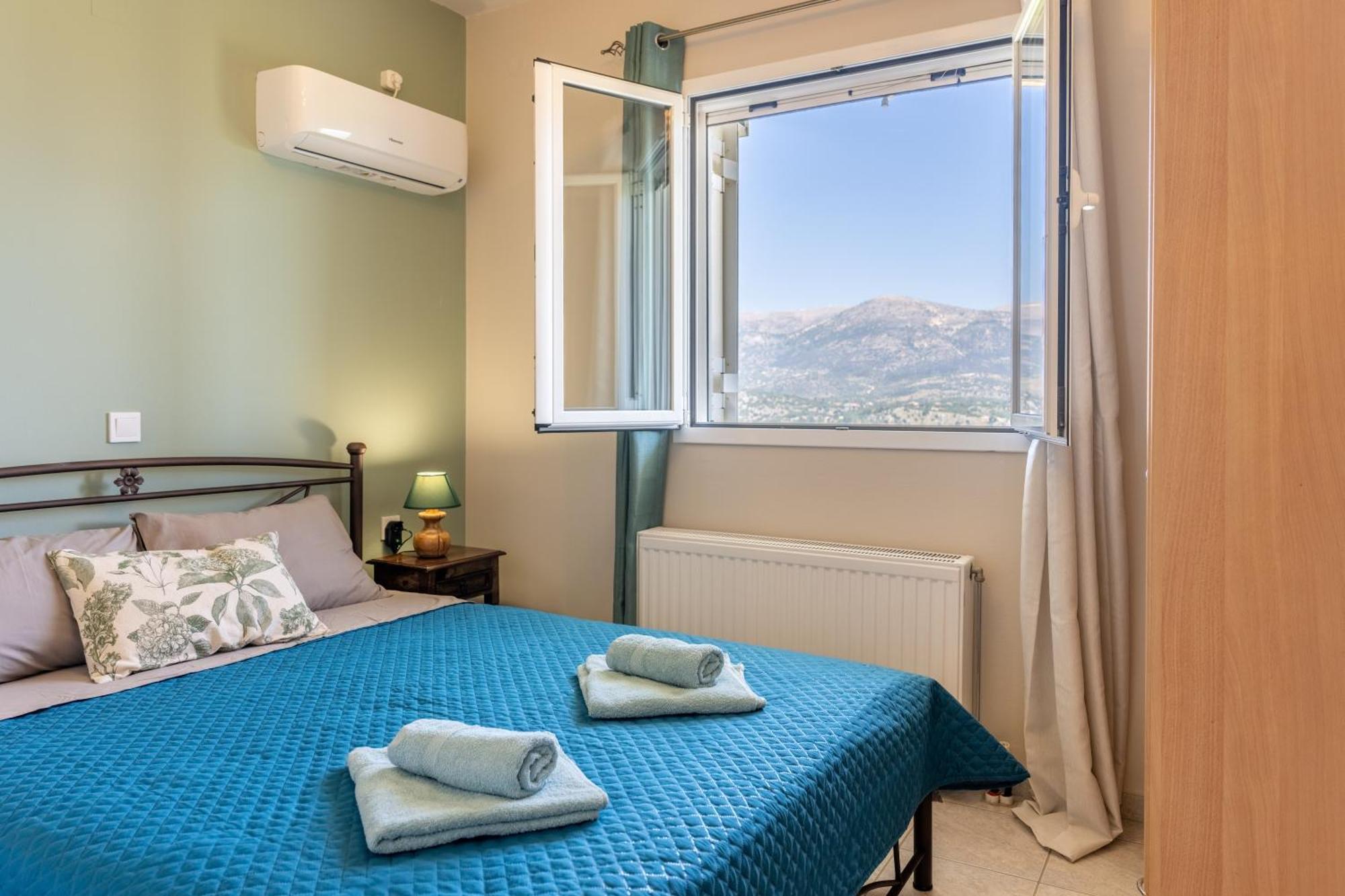 Apaggio Di Argostoli Apartments - Private Parking & Sea View Eksteriør billede